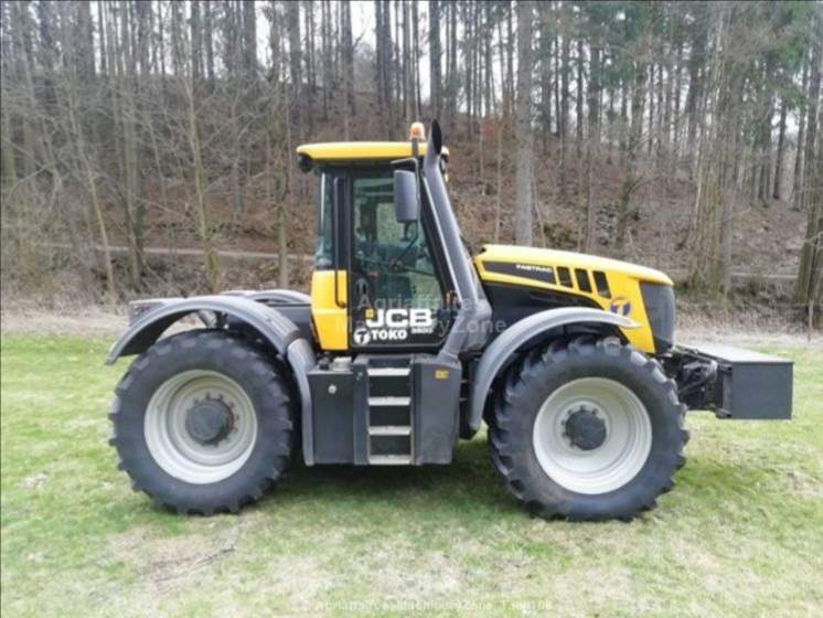 Kolový Traktor JCB Fastrac 3200 Xtra