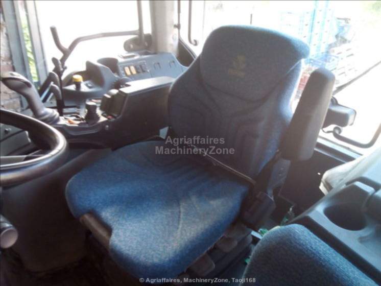 Kolový Traktor LANDINI Powermaster 230