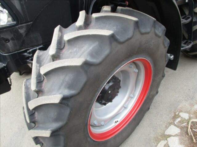 Kolový Traktor CASE IH JV Farmall 95C