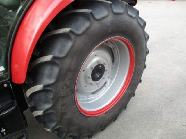 Kolový Traktor CASE IH JV Farmall 95C